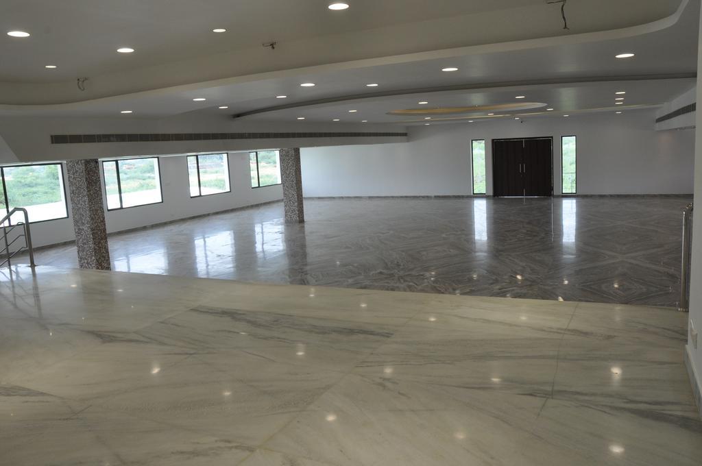 Hotel King Paradise Tiruchirappalli Exterior foto