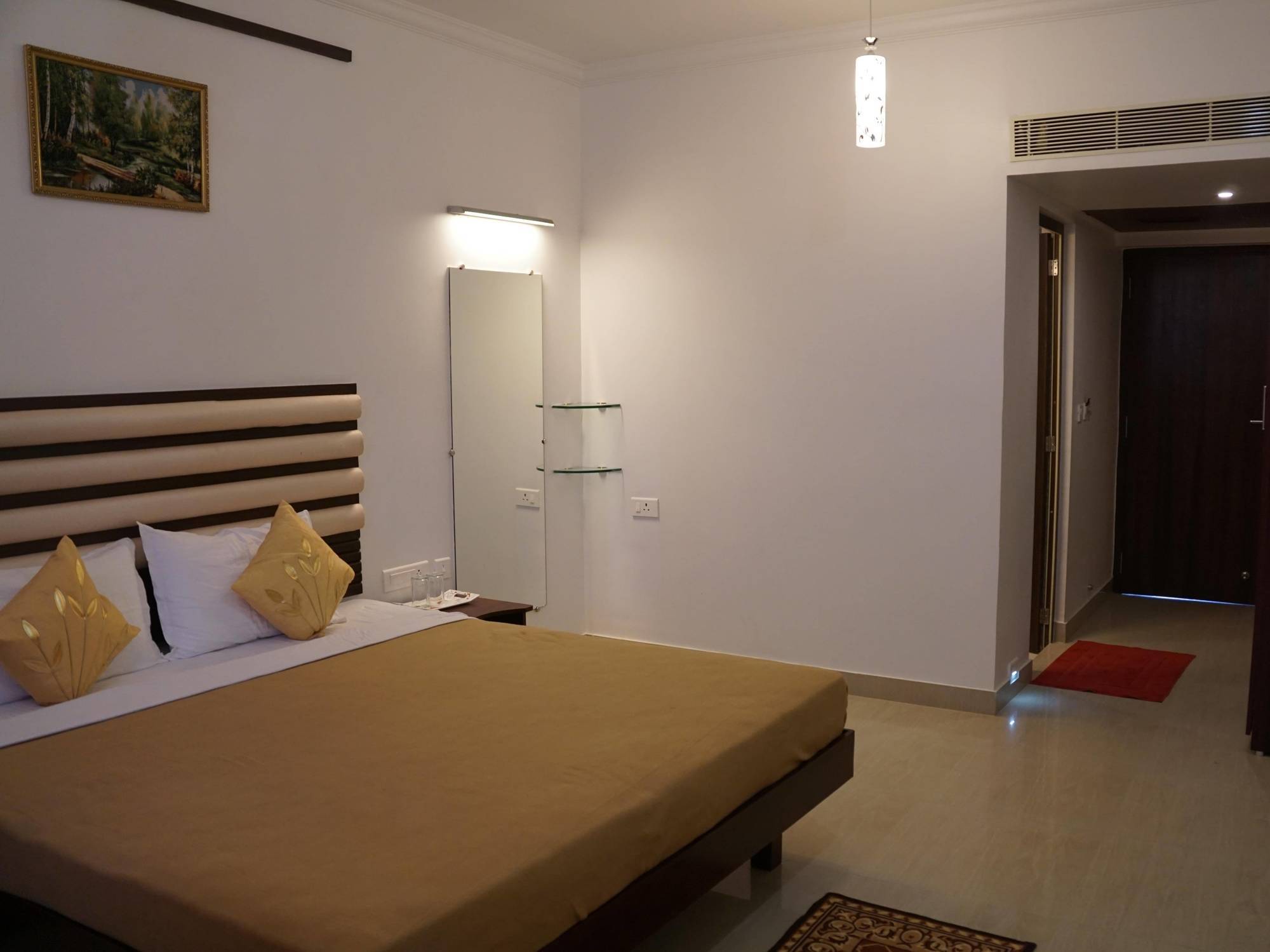 Hotel King Paradise Tiruchirappalli Exterior foto
